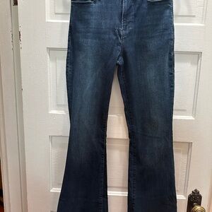Frame denim- Le High Flare size 28 darkwash